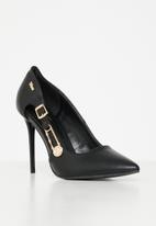 Plum - Colby barely there court heel - black