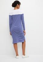 edit - Border stripe tee dress - royal blue & white