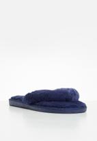 dailyfriday - Lindy soft touch tong slippers - navy