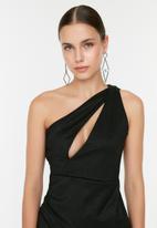 Trendyol - One shoulder cut out detail dress - black