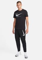 Nike - M Nike df tee run division dfc short sleeve - black