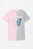 Superbalist - Graphic T-shirt dress - grey mel/lilac