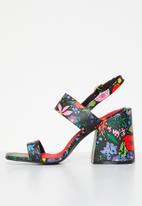 Superbalist - Filippa slingback heel - floral black