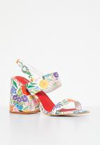 Superbalist - Filippa slingback heel - floral white