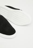 POLO - Suede slip on sneaker - black
