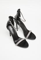 MILLA - Ryder ankle strap heel - black
