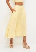 MILLA - Co-ord circle midi skirt - yellow daisy