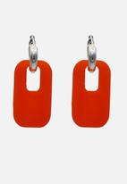 Pina Jewels - Resin tags - orange