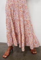 Superbalist - Tiered maxi skirt - soft paisley