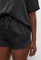 Superbalist - Sleep shirt & shorts set - black