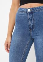 Glamorous - Petite jeans - mid stonewash