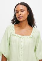 MILLA - Square neck volume blouse - green