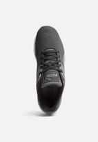 puma trinomic r698 39