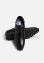 Rivars Leather Derby Black Steve Madden Formal Shoes Superbalist Com