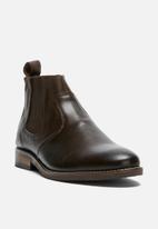 basicthread - Cameron leather chelsea boot