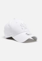 New Era - Womens essential 9Forty - white