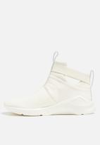 puma fierce strap leather wn's black