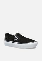 platform van slip ons