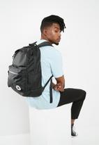 converse poly chuck plus 1.0 backpack