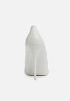 ALDO - Stessy pointed stiletto heel  - white