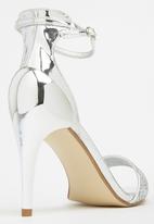 miss black high heels