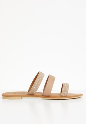 Leather studded sandals - neutral