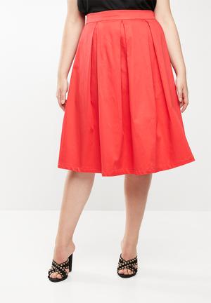Fit and flare skirt - red