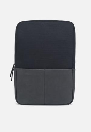 Stockholm backpack - black