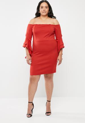 Bodycon bardot neckline dress - red