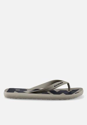 g star raw flip flops price
