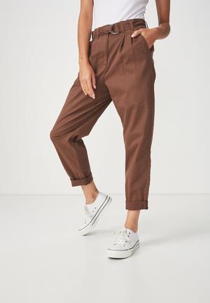 Ashley belted chino - brown 