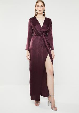 missguided satin maxi dress with twist front and split in burgundy
