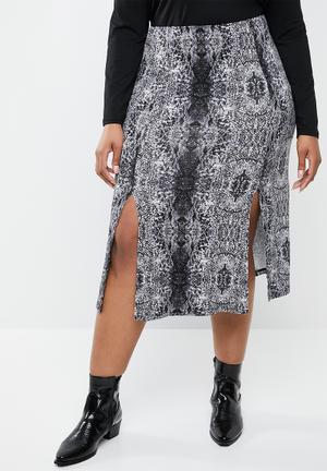 Side slit a-line skirt - multi 