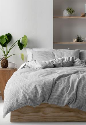 Deena flannelette duvet cover set - grey