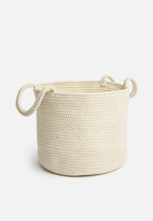 Braided basket - cream