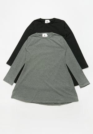 2 pack long sleeve dresses - black & grey