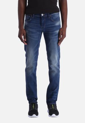 3301 Low Tapered