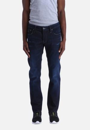 3301 Low Tapered