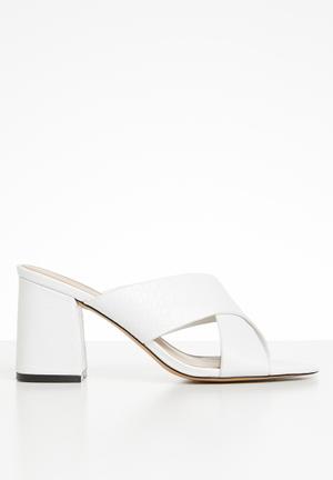 Ulayma leather heel - white