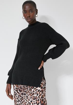 Balloon sleeve pull over - black