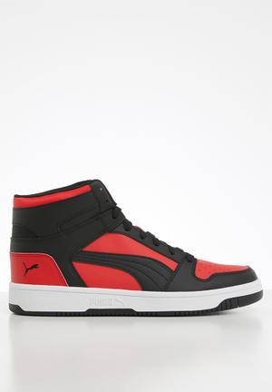 puma red black shoes