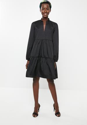 Taffeta tiered mini dress - black