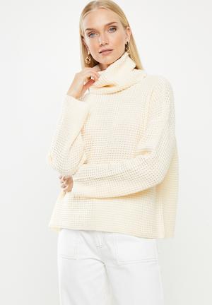 Leanna rollneck blouse - cream