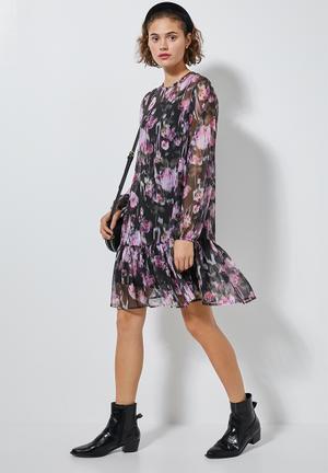 Dropped waist dress - diffused rose floral