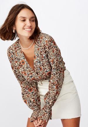 Hailey long sleeve wrap blouse jordyn floral - mid brown