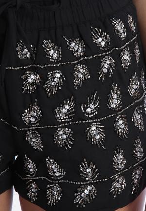 Annas Shorts - Black Detail: Black With Silver Embroidery Vero Moda On ...
