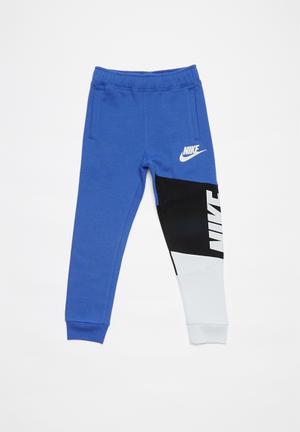 studio 88 nike pants