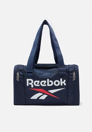 sports bags at mr price