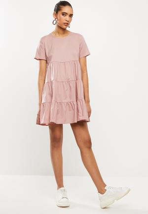 Cotton poplin tiered dress - pink
