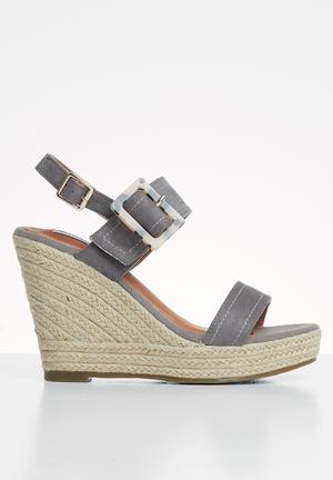 grey heels online